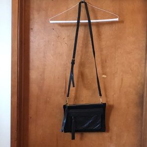 Black Shiraleah leather purse